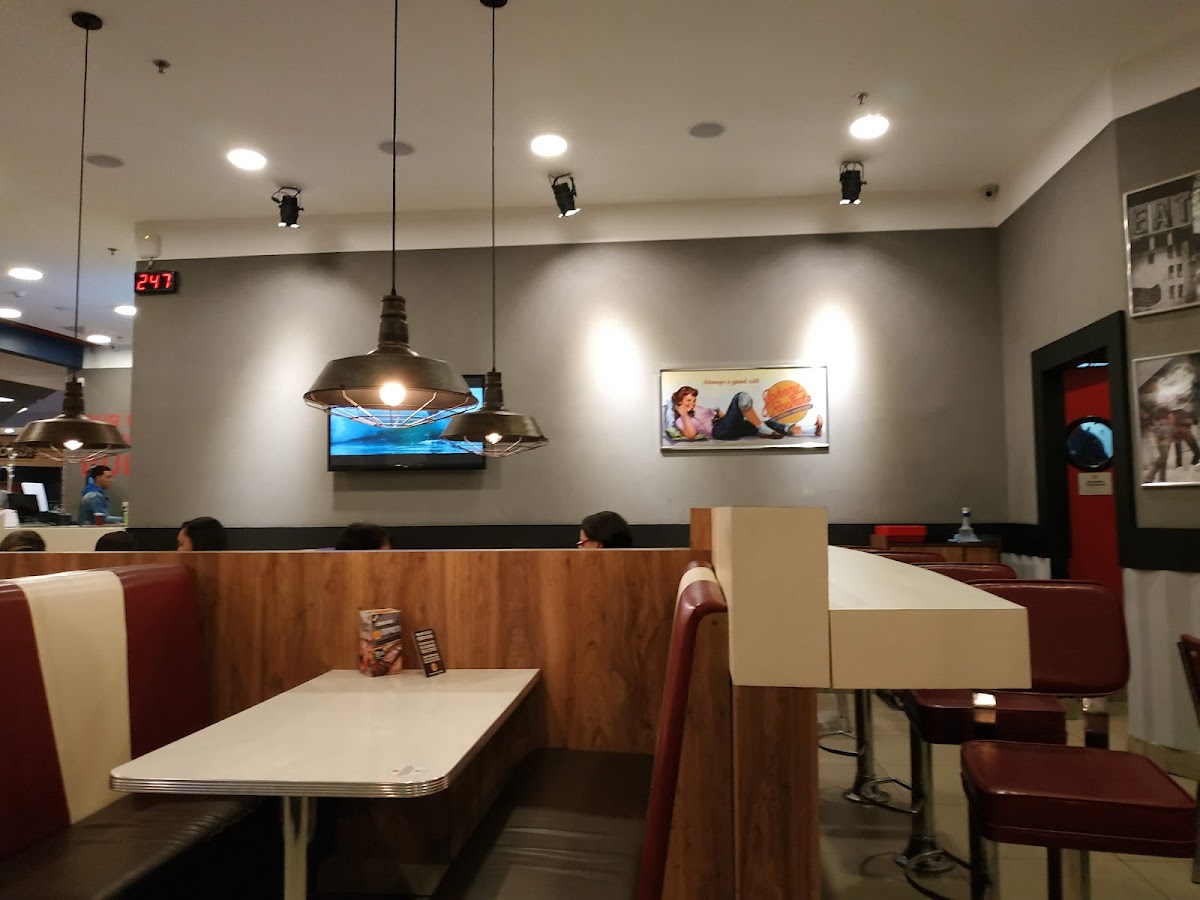 Johnny Rockets - Shopping Metrô Tucuruvi